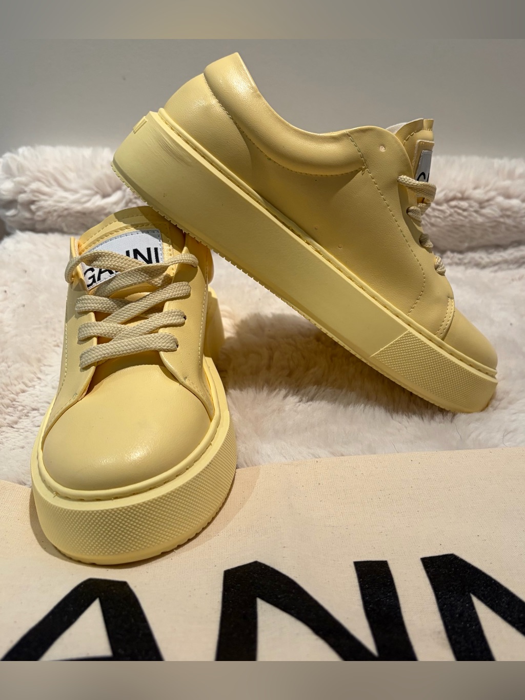 Nwob: Ganni Banana Yellow Leather Sneakers - Women’s 6 / 36